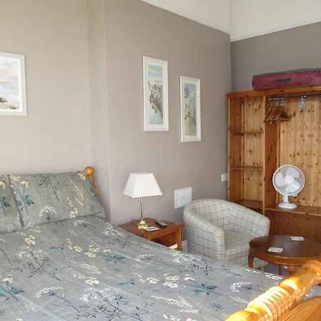 แอชวู้ด แกรนจ์ Bed & Breakfast ทอร์คิ ภายนอก รูปภาพ