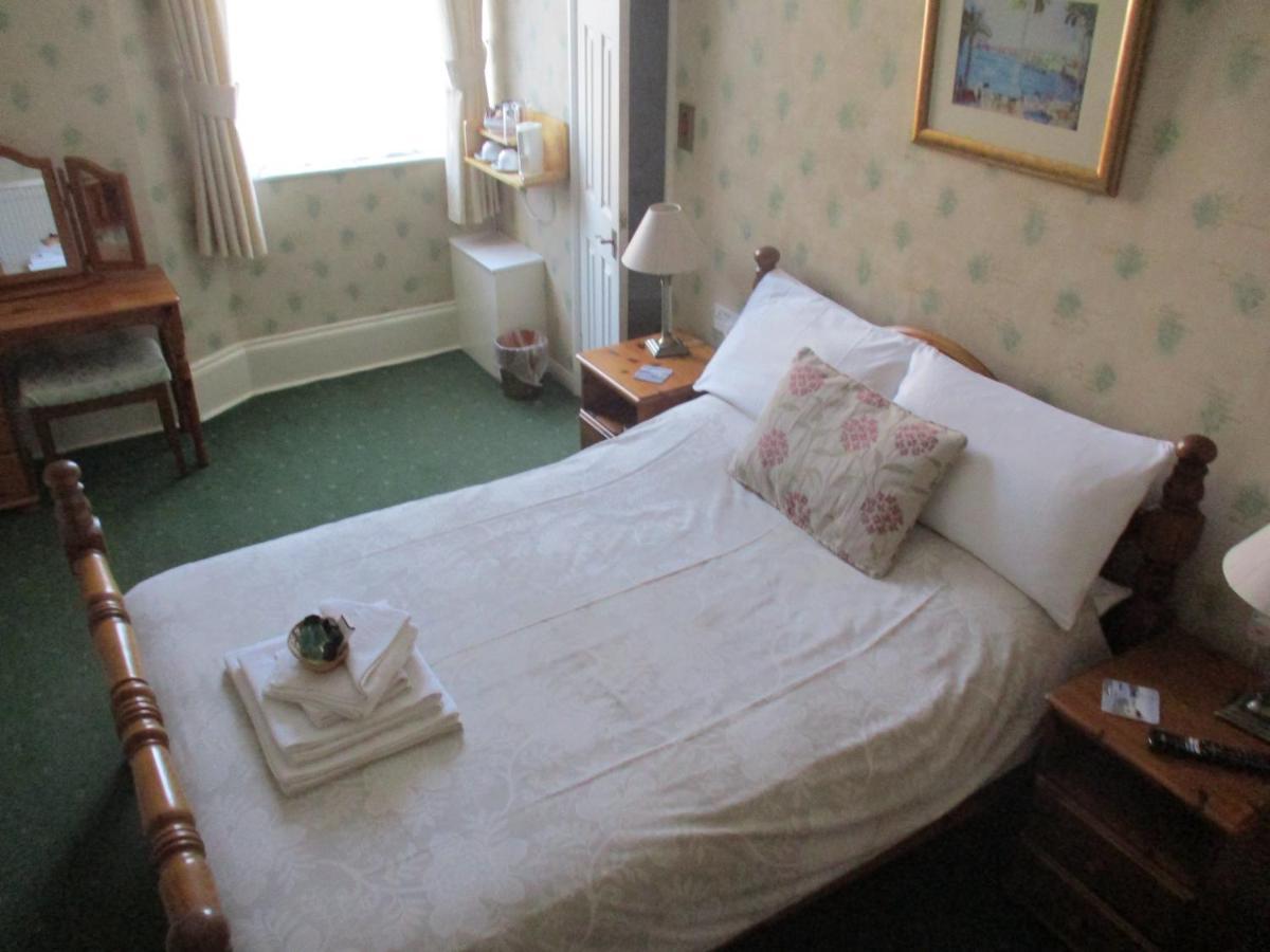 แอชวู้ด แกรนจ์ Bed & Breakfast ทอร์คิ ภายนอก รูปภาพ