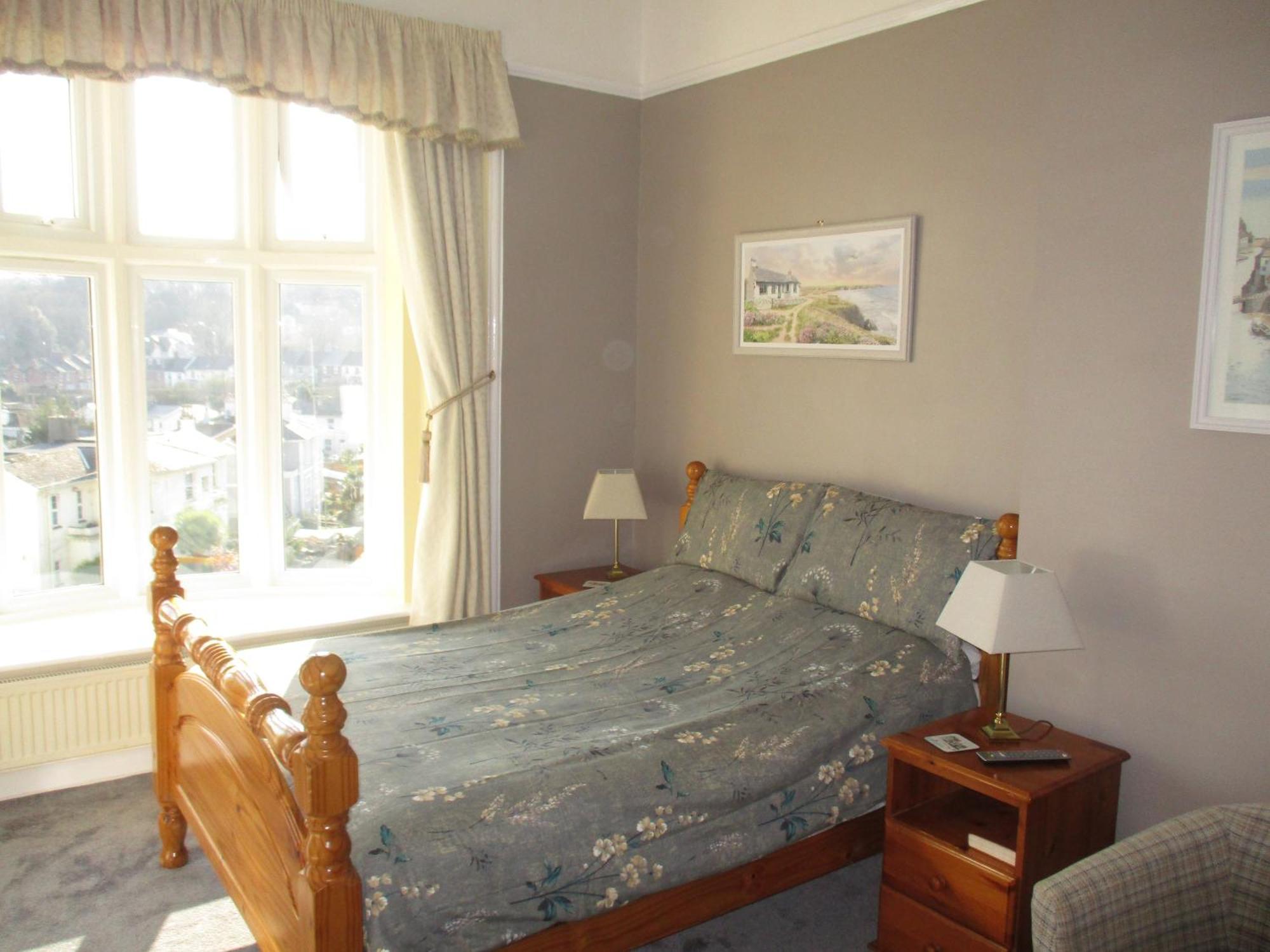 แอชวู้ด แกรนจ์ Bed & Breakfast ทอร์คิ ภายนอก รูปภาพ