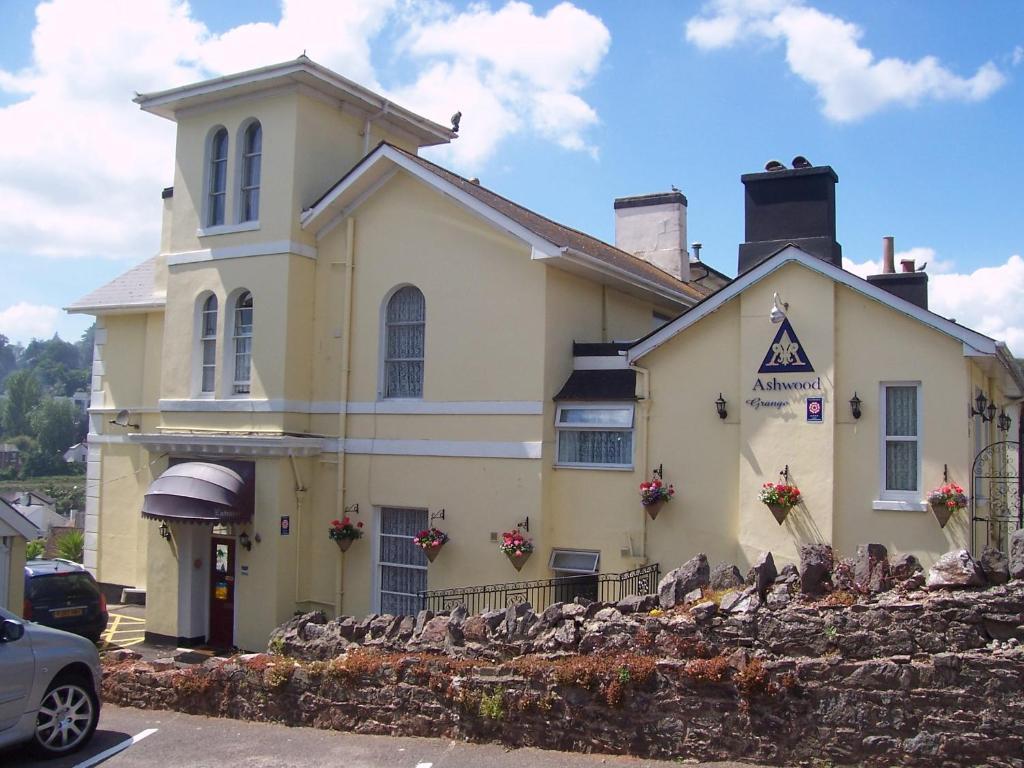 แอชวู้ด แกรนจ์ Bed & Breakfast ทอร์คิ ภายนอก รูปภาพ
